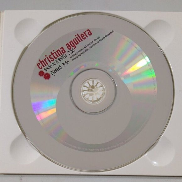 Genie in a Bottle [US] [Single] by Christina Aguilera (CD, Jun-1999, RCA). - Picture 2 of 3